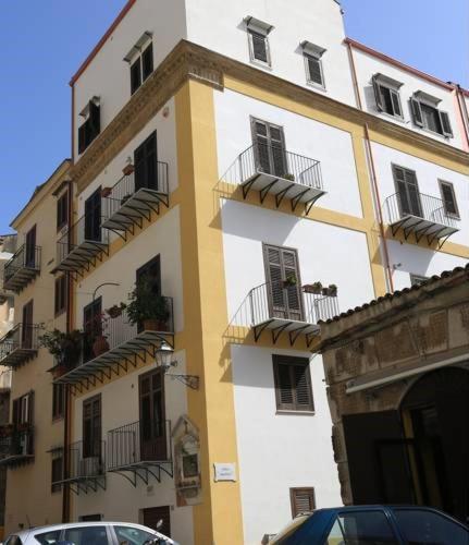 Calimero Luxury Suite Palermo Bagian luar foto